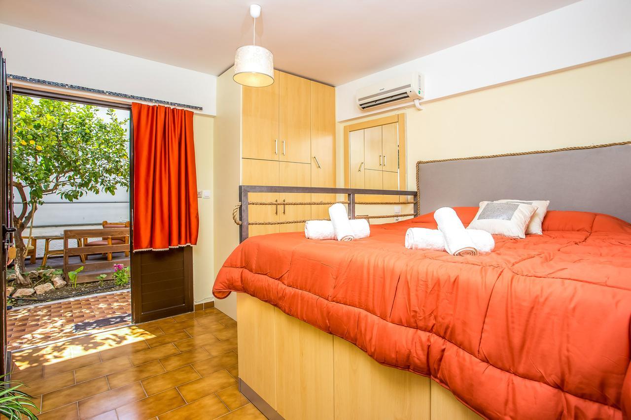 Takis Hotel Apartments Ialisos Exterior foto